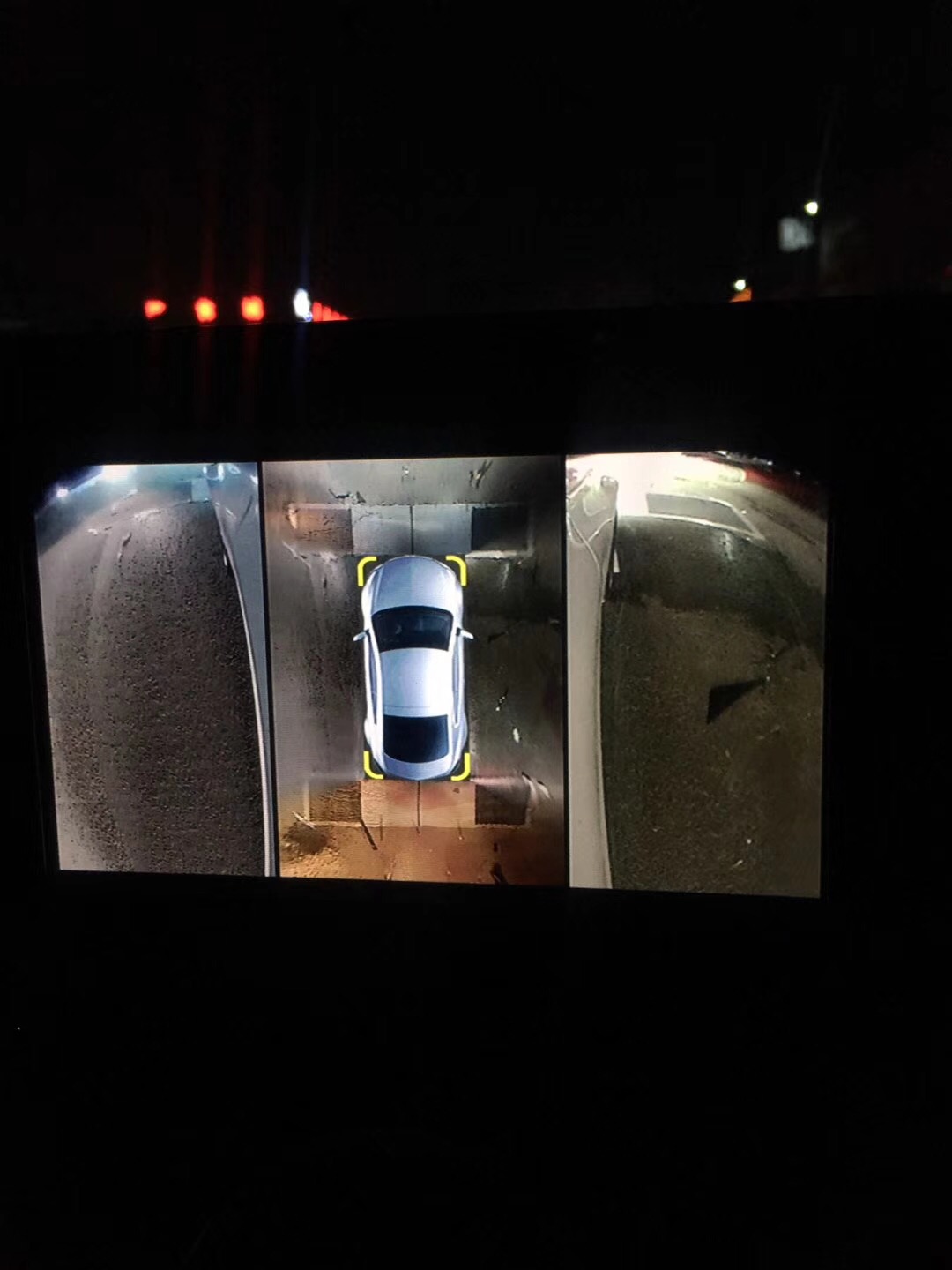 奔驰C200L安装车视野360度全景行车记录仪效果案例