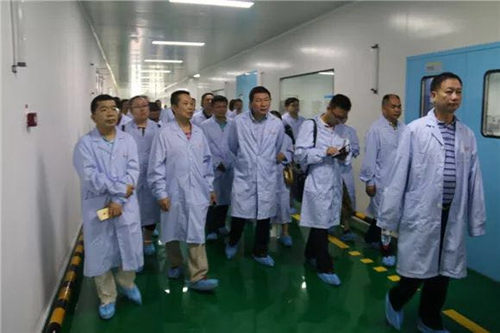 广东省动物保健品协会2018年四川考察纪行 广东省动物保健品协会2018年四川考察纪行