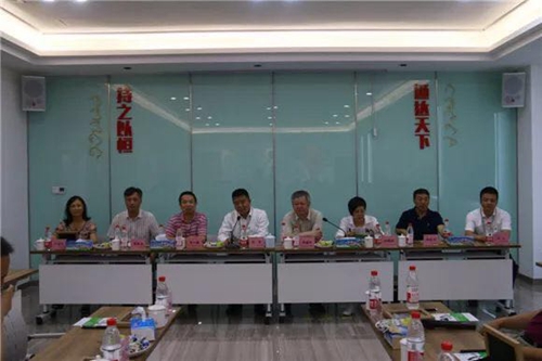 广东省动物保健品协会2018年四川考察纪行 广东省动物保健品协会2018年四川考察纪行