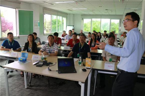 广东省动物保健品协会2018年四川考察纪行 广东省动物保健品协会2018年四川考察纪行