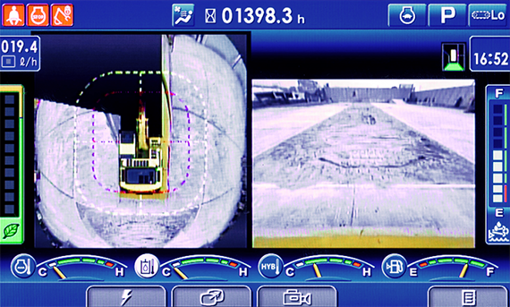 How Komatsu’s KomVision Bird’s-Eye Camera System Eliminates Excavator Blind Spots How Komatsu’s KomVision Bird’s-Eye Camera System Eliminates Excavator Blind Spots
