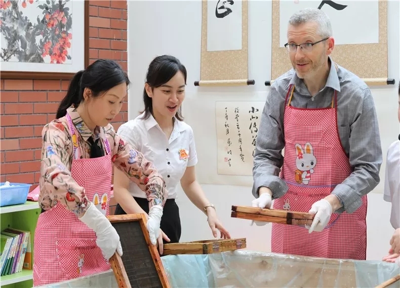 国际交流新起点 阳光教育拓视野