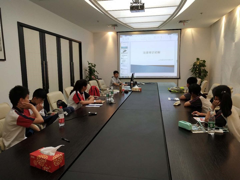 普世公益|“体验职业 践行法规”——记华师大四附中学生职业生涯实践活动 普世公益|“体验职业 践行法规”——记华师大四附中学生职业生涯实践活动