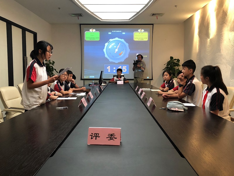 普世公益|“体验职业 践行法规”——记华师大四附中学生职业生涯实践活动 普世公益|“体验职业 践行法规”——记华师大四附中学生职业生涯实践活动