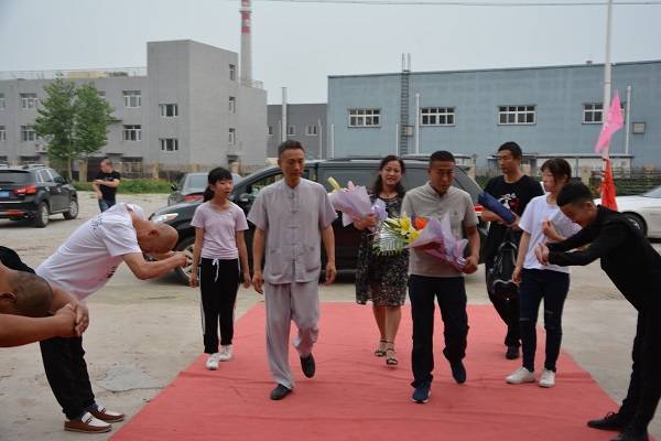 “一代武林女杰张芸滔追思会”在关中武院隆重举行