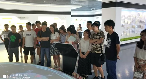 华南农业大学动物科学学院师生莅临正典生物参观交流 华南农业大学动物科学学院师生莅临正典生物参观交流