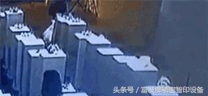 别低头,皇冠会掉!留学生一个自拍把135万的3D打印皇冠给拍掉了 别低头,皇冠会掉!留学生一个自拍把135万的3D打印皇冠给拍掉了
