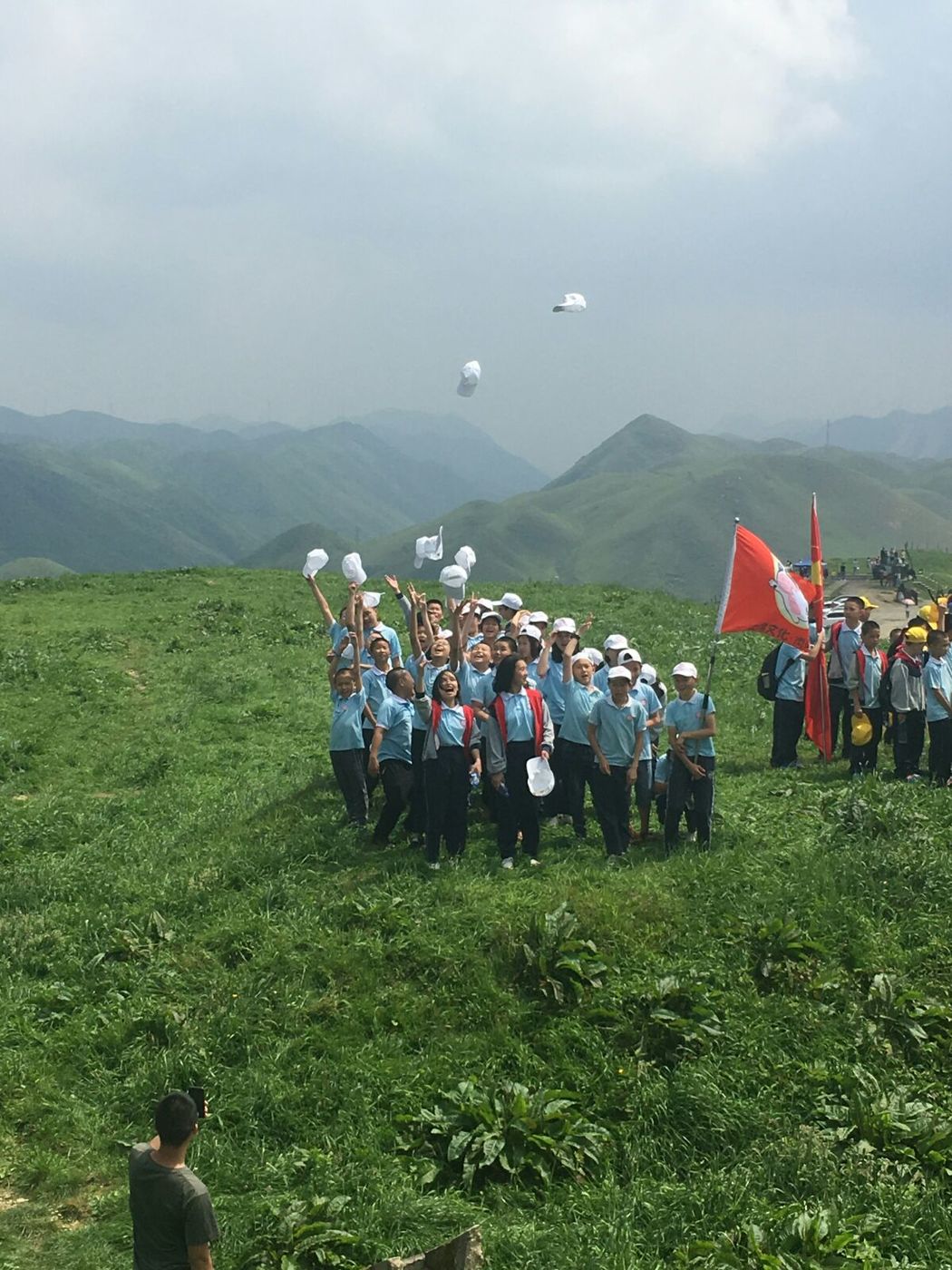 爱席文化·武冈展辉学校南山生态体验研学之旅完美收官