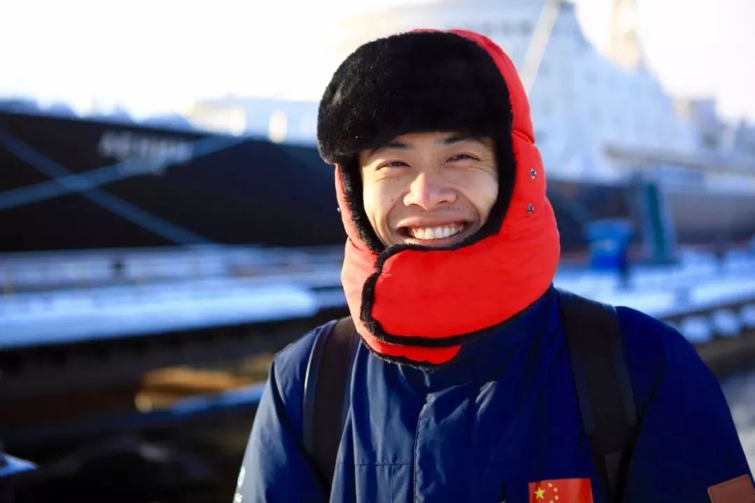 你在南方的艳阳里四季如春,我们的老师却在北极已冻僵! 你在南方的艳阳里四季如春,我们的老师却在北极已冻僵!