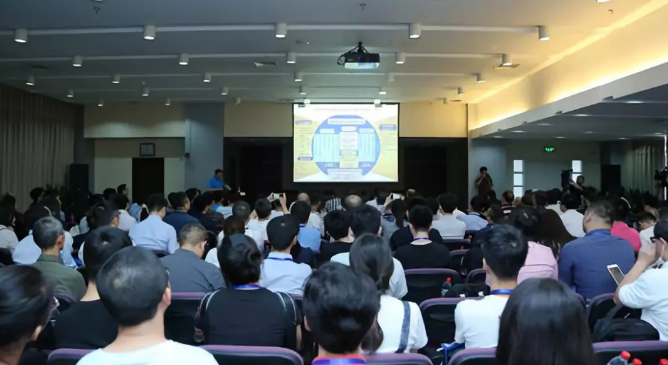 微电子所成功举办第五届科技开放日暨六十周年所庆专场活动 微电子所成功举办第五届科技开放日暨六十周年所庆专场活动