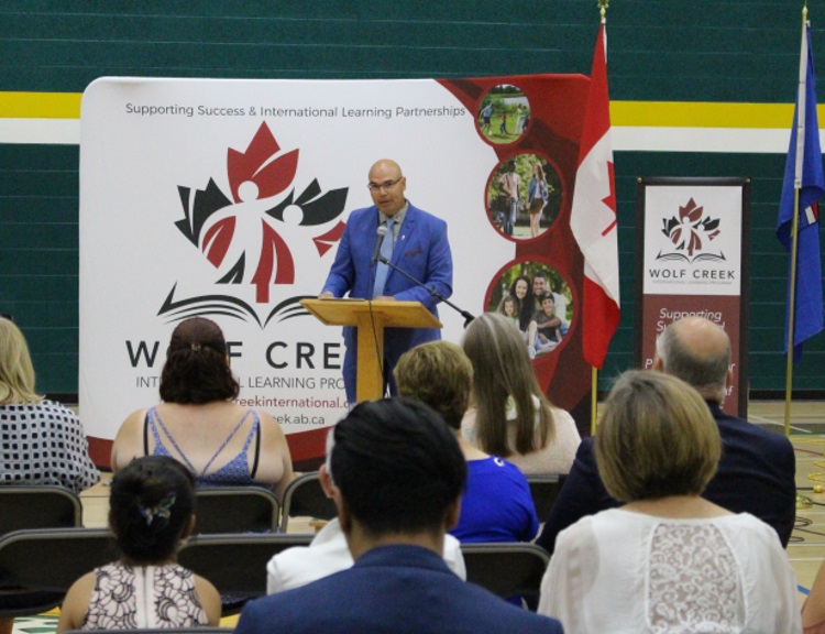 Wolf Creek Public Schools Welcome Chinese Exchange Students for Summer