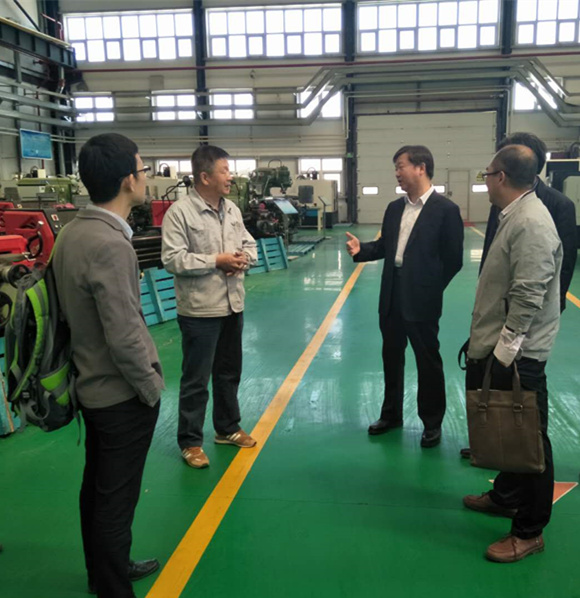 中选洁净煤公司与鄂尔多斯职业学院 签订校企合作协议 中选洁净煤公司与鄂尔多斯职业学院 签订校企合作协议