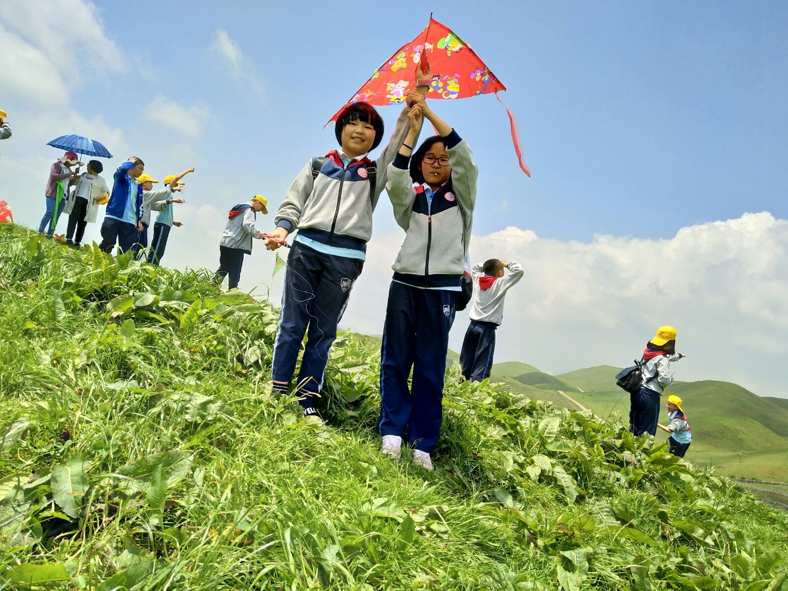 爱席文化·武冈展辉学校南山生态体验研学之旅完美收官