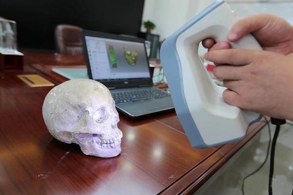 图片关键词 西安一高校借3D打印技术还原古人真容
