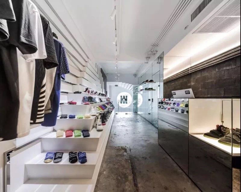 鞋店这样装修设计,不买也想进去转转! 鞋店这样装修设计,不买也想进去转转!