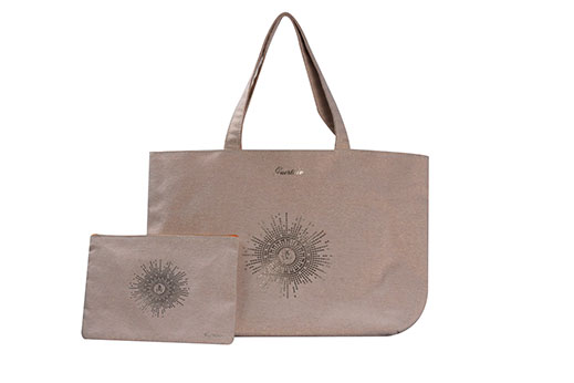 tote bag and flat purse