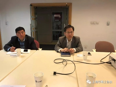 协会参加“汽车上下游行业间联动发展座谈会”