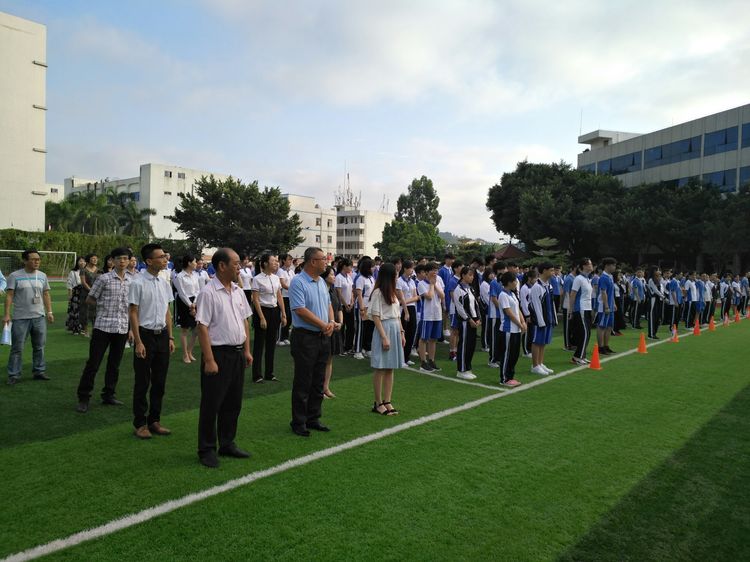深圳市格睿特高级中学之2018年秋开学季纪实系列(一)——暂却戎装,扬帆起航! 深圳市格睿特高级中学之2018年秋开学季纪实系列(一)——暂却戎装,扬帆起航!