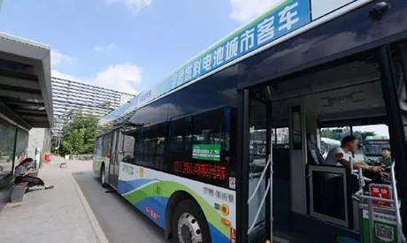 宇通在郑州首开氢燃料电池公交车示范线路