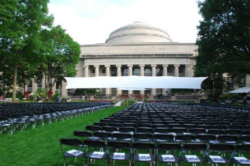 麻省理工學(xué)院（Massachusetts Institute of Technology）