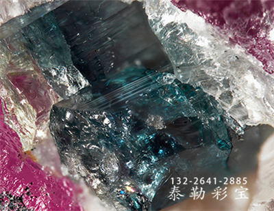GIA的宝石学家在缅甸抹谷发现特殊的缅甸红宝石样品