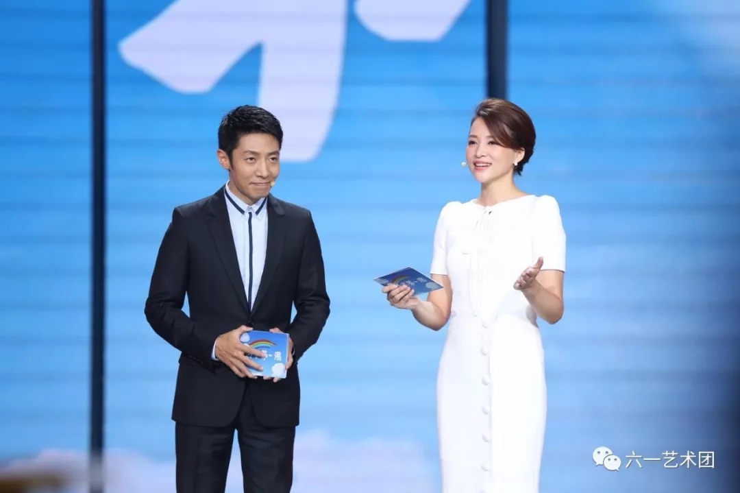 央视一套《开学第一课》十周年庆征选小演员!唱、跳、演三项全能方可参加! 央视一套《开学第一课》十周年庆征选小演员!唱、跳、演三项全能方可参加!