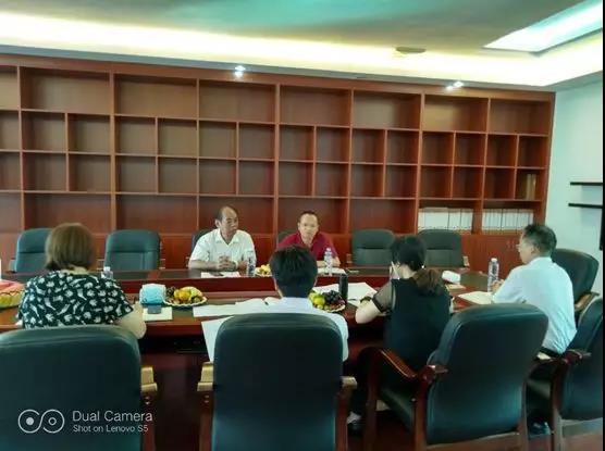 2018年秋龙华区教科院领导莅临深圳市格睿特高级中学视导 2018年秋龙华区教科院领导莅临深圳市格睿特高级中学视导