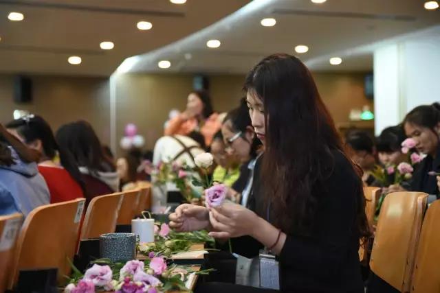 女神过节，速来围观~！！