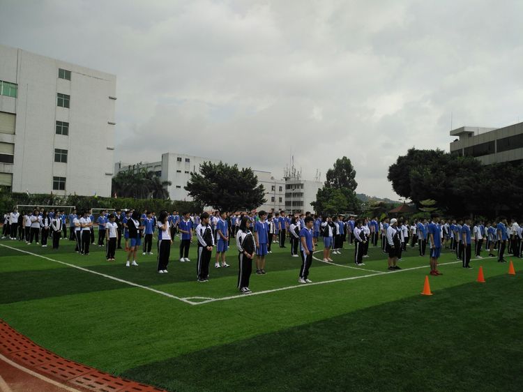 深圳市格睿特高级中学之2018年秋开学季纪实系列(一)——暂却戎装,扬帆起航! 深圳市格睿特高级中学之2018年秋开学季纪实系列(一)——暂却戎装,扬帆起航!