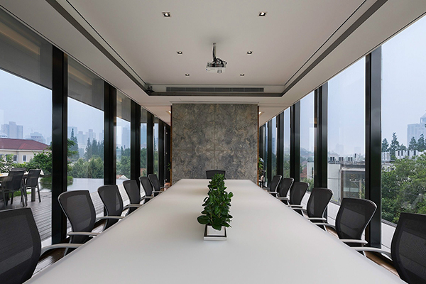 集艾室内设计（上海）有限公司办公楼空气净化项目