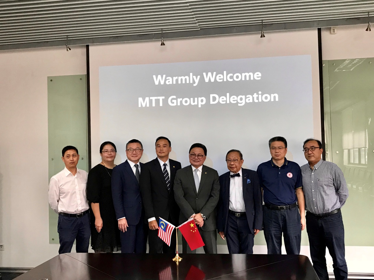 Malaysia MTT group visited XJTU Shanghai Academy