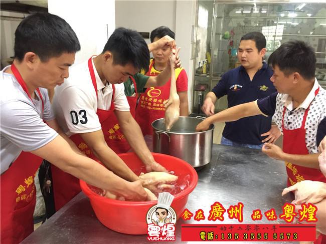 2018.05.20香烧琵琶鸭制作 广东脆皮烤鸭培训 烧卤饭培训