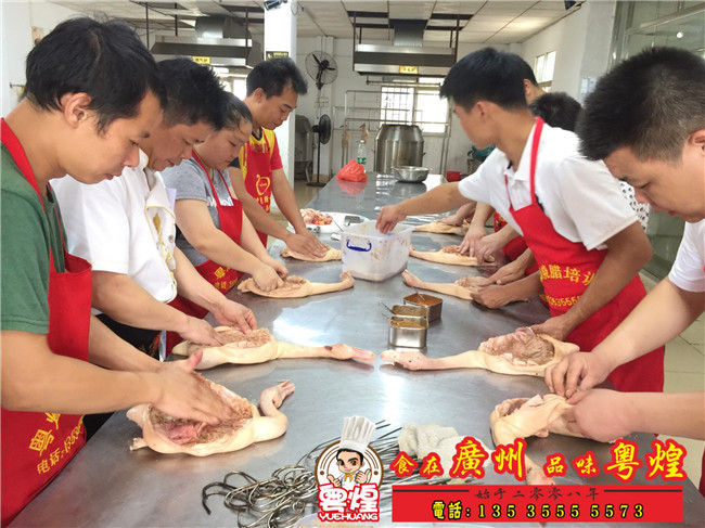 2018.05.20香烧琵琶鸭制作 广东脆皮烤鸭培训 烧卤饭培训