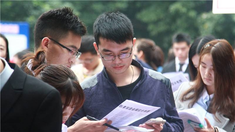 未來(lái)五年機(jī)器人將取代7500萬(wàn)職位，有你的工作嗎？