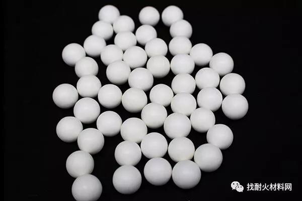 【技术】烧结α-氧化铝制品的原料及配方工艺 【技术】烧结α-氧化铝制品的原料及配方工艺
