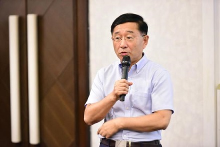 圓桌論壇引熱議：醫(yī)療困境如何突破？