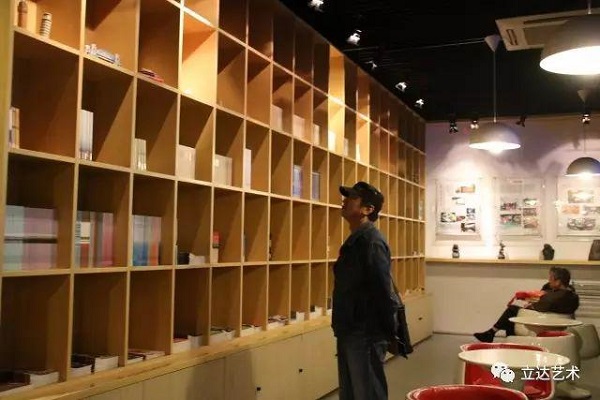 艺术设计与传媒学院党支部参观松江城市规划展示馆 艺术设计与传媒学院党支部参观松江城市规划展示馆