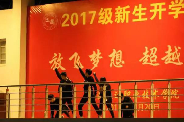 你就是你,不一样的你! 你就是你,不一样的你!