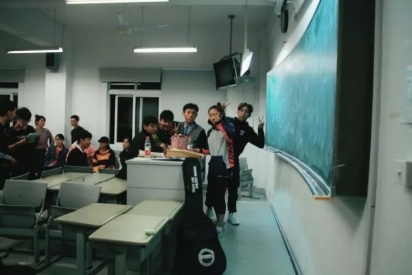 精彩团训“情定立达”第二期