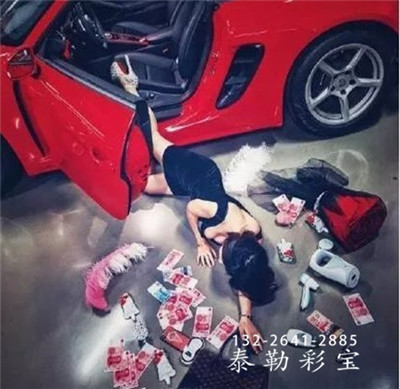 到处都在“炫富摔”，我们炫的不仅仅是财富还有智富