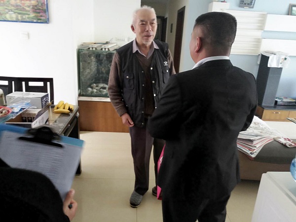 九月初九,昆明雷电竞靠谱吗滇池康城管理处开展重阳节敬老活动 九月初九,昆明雷电竞靠谱吗滇池康城管理处开展重阳节敬老活动
