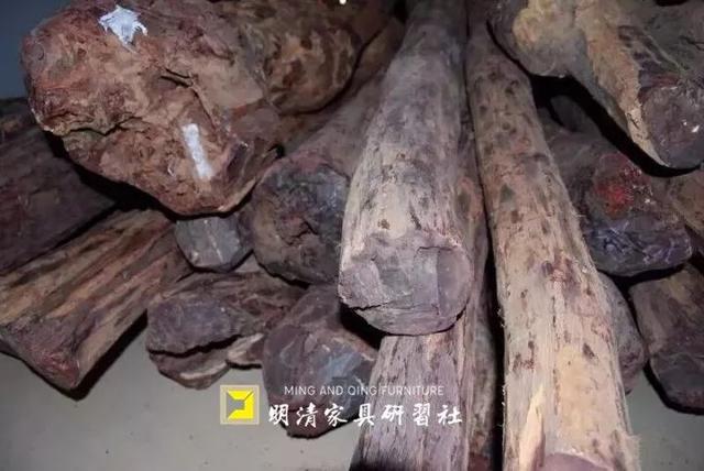 海岩:紫檀不如黄花梨?这是偏见 海岩:紫檀不如黄花梨?这是偏见