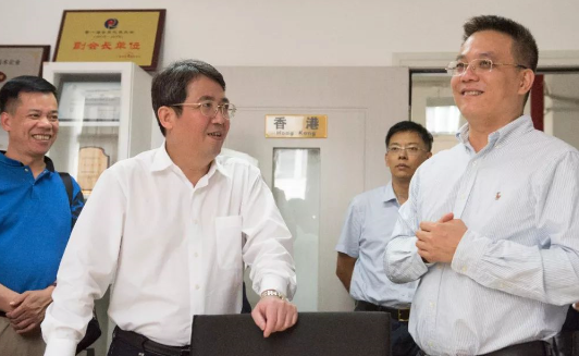 广西柳州市委副书记、市长吴炜带队考察信炜科技 广西柳州市委副书记、市长吴炜带队考察信炜科技