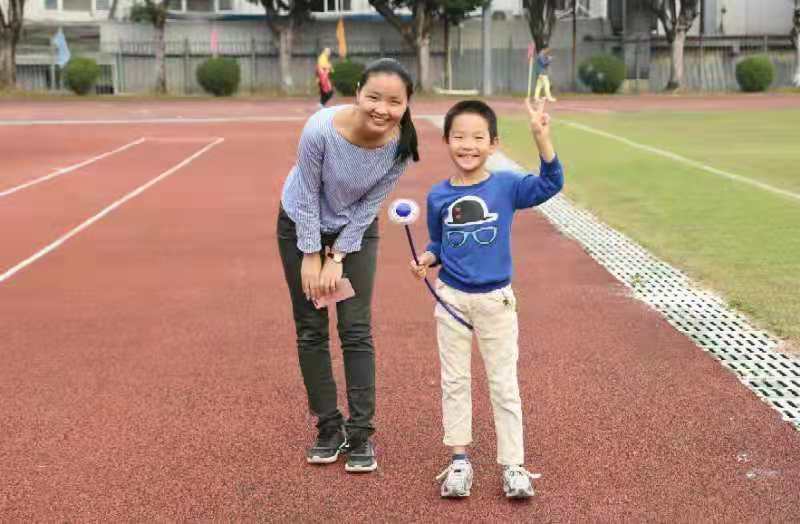 “钧濠双雄,挥洒汗水,舞动金秋”一一记钧濠集团2018年秋季足球赛 “钧濠双雄,挥洒汗水,舞动金秋”一一记钧濠集团2018年秋季足球赛