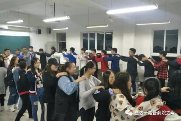 精彩团训聆听我院辅导员助理的声音