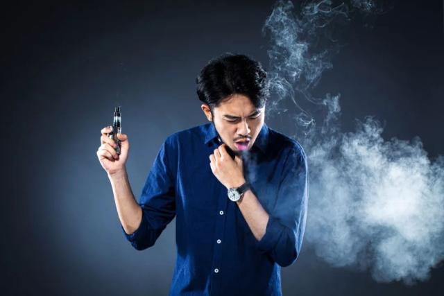 电子烟与香烟上瘾，心血管疾病也许就会找上您