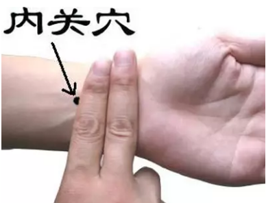 修复“病态”身体,常按这几处穴位! 修复“病态”身体,常按这几处穴位!