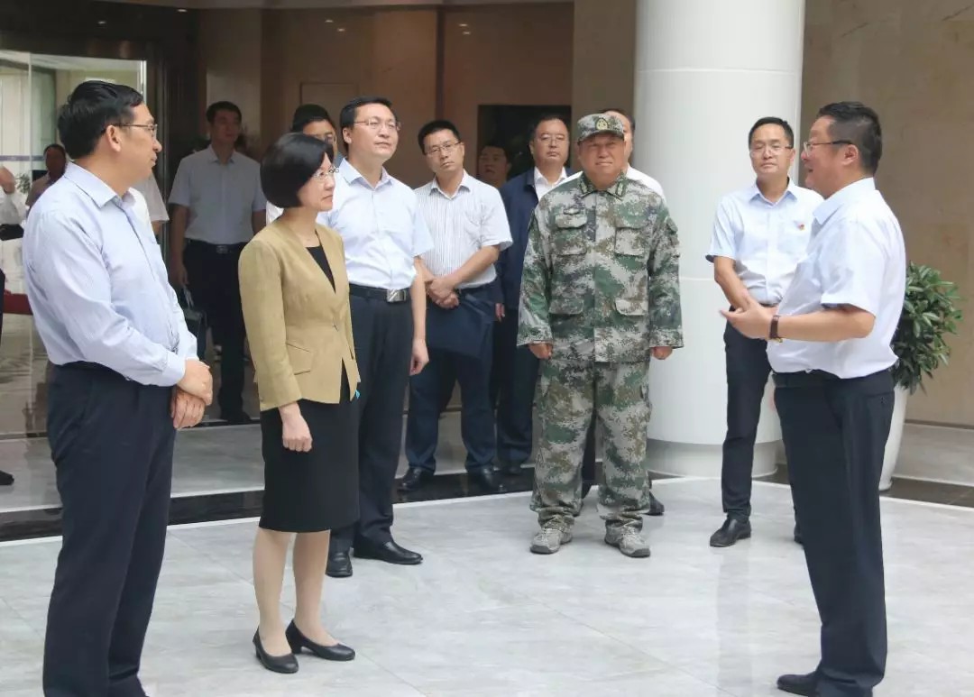 国家市场监管总局副局长孙梅君来我师调研乳品生产质量管理 国家市场监管总局副局长孙梅君来我师调研乳品生产质量管理