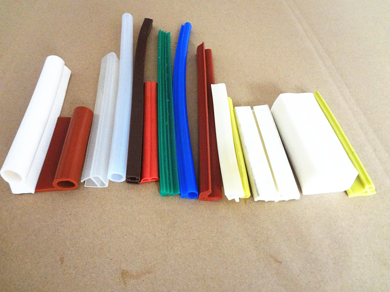 Silicone rubber sponge extrusions