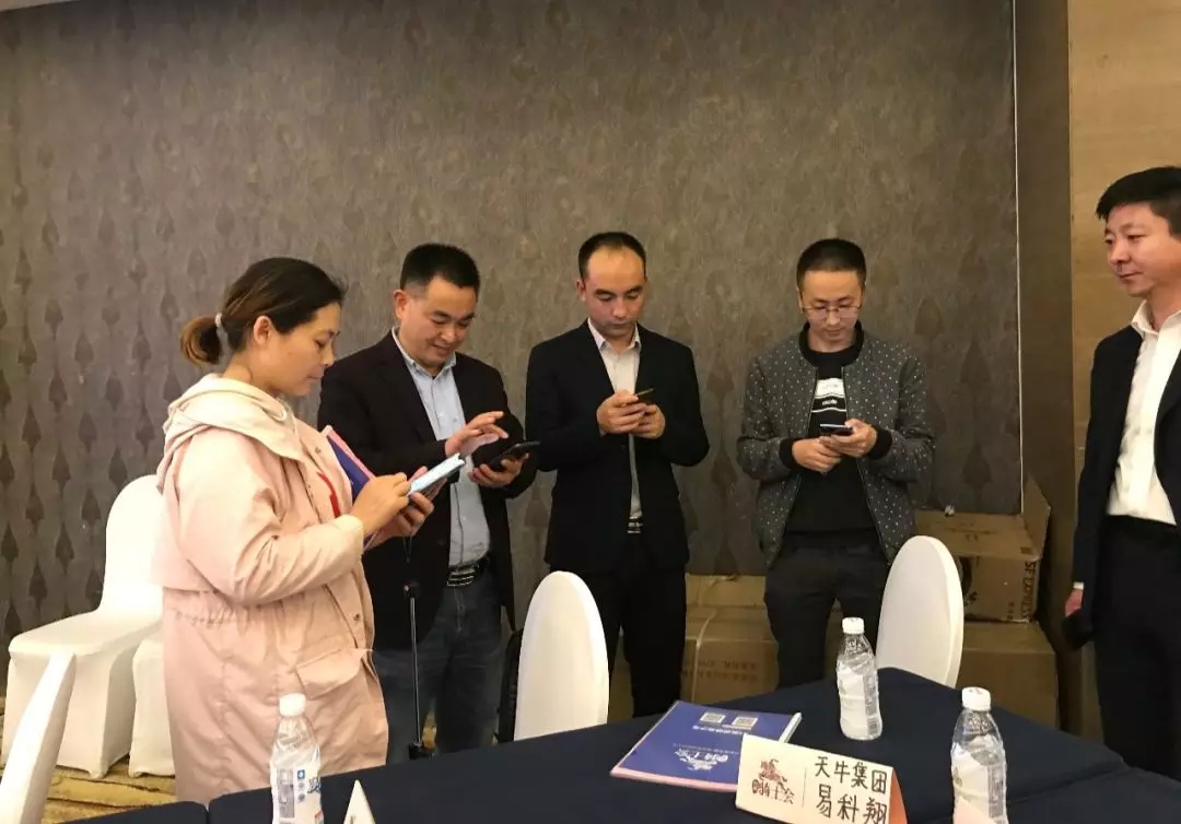 【怎么下载万博体育苹果客户端燃油系统万博携手皇马创导者】万博manbetxapp月福亮相成都,谱写GDI除碳项目新篇章! 【怎么下载万博体育苹果客户端燃油系统万博携手皇马创导者】万博manbetxapp月福亮相成都,谱写GDI除碳项目新篇章!